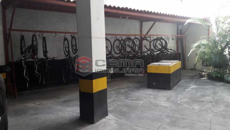 Conheça bicicletário1.1 do imóvel - Kitnet/Conjugado 30m² à venda Rua Dois de Dezembro,Flamengo, Zona Sul RJ - R$ 360.000 - LAKI01045 - 15 bicicletário1.1 - Kitnet/Conjugado 30m² à venda Rua Dois de Dezembro,Flamengo, Zona Sul RJ - R$ 360.000 - LAKI01045 - 15