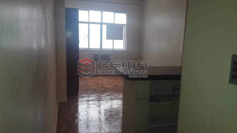 Conheça sala1.4 do imóvel - Kitnet/Conjugado 30m² à venda Rua Dois de Dezembro,Flamengo, Zona Sul RJ - R$ 360.000 - LAKI01045 - 7 sala1.4 - Kitnet/Conjugado 30m² à venda Rua Dois de Dezembro,Flamengo, Zona Sul RJ - R$ 360.000 - LAKI01045 - 7