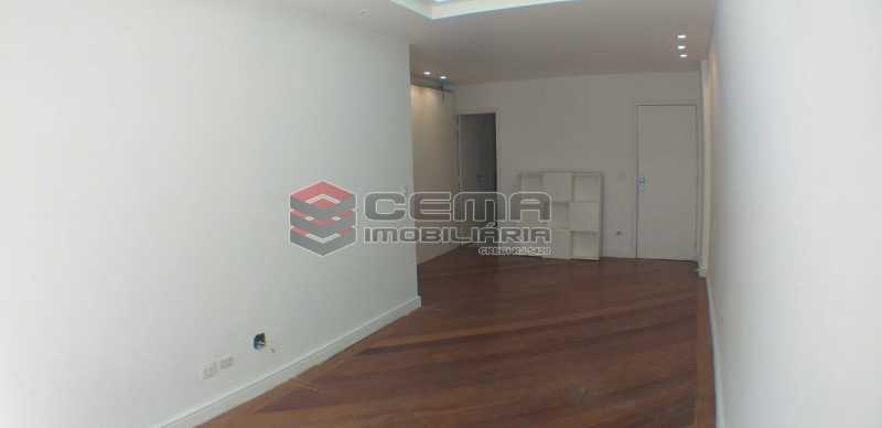 Conheça Sala 5 do imóvel - Apartamento 3 Quartos Para Alugar Jardim Botânico, Zona Sul RJ - R$ 4.100 - LAAP33168 - 9 Sala 5 - Apartamento 3 Quartos Para Alugar Jardim Botânico, Zona Sul RJ - R$ 4.100 - LAAP33168 - 9
