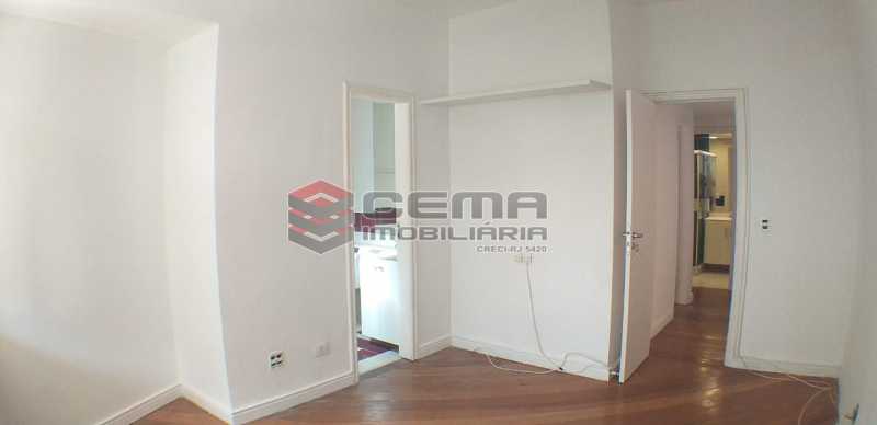 Conheça Suíte 3 do imóvel - Apartamento 3 Quartos Para Alugar Jardim Botânico, Zona Sul RJ - R$ 4.100 - LAAP33168 - 13 Suíte 3 - Apartamento 3 Quartos Para Alugar Jardim Botânico, Zona Sul RJ - R$ 4.100 - LAAP33168 - 13