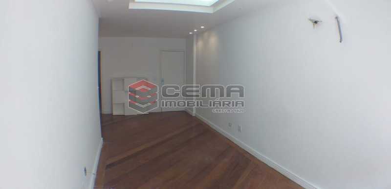 Conheça Sala 4 do imóvel - Apartamento 3 Quartos Para Alugar Jardim Botânico, Zona Sul RJ - R$ 4.100 - LAAP33168 - 8 Sala 4 - Apartamento 3 Quartos Para Alugar Jardim Botânico, Zona Sul RJ - R$ 4.100 - LAAP33168 - 8
