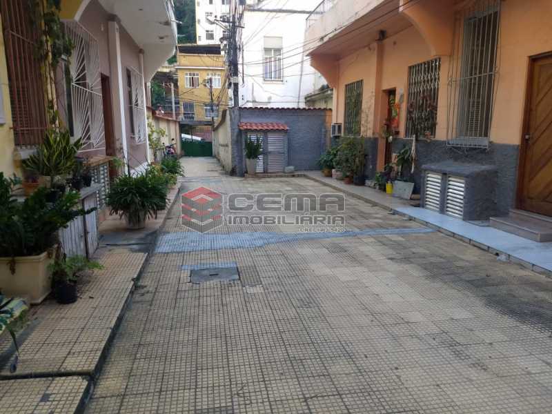 Conheça WhatsApp Image 2019-06-26 at 0 do imóvel - Casa de Vila à venda Rua André Cavalcanti,Centro RJ - R$ 1.400.000 - LACV00016 - 4 WhatsApp Image 2019-06-26 at 0 - Casa de Vila à venda Rua André Cavalcanti,Centro RJ - R$ 1.400.000 - LACV00016 - 4