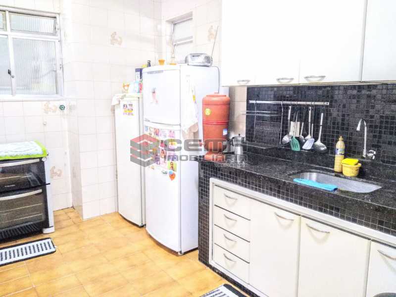 Conheça Cozinha Ampla do imóvel - Apartamento À Venda Rua Arriba,Cacuia, Rio de Janeiro - R$ 498.000 - LAAP33429 - 9 Cozinha Ampla - Apartamento À Venda Rua Arriba,Cacuia, Rio de Janeiro - R$ 498.000 - LAAP33429 - 9