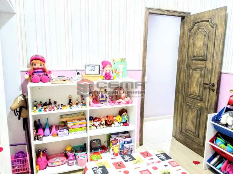 Conheça Terceiro quarto do imóvel - Apartamento À Venda Rua Arriba,Cacuia, Rio de Janeiro - R$ 498.000 - LAAP33429 - 21 Terceiro quarto - Apartamento À Venda Rua Arriba,Cacuia, Rio de Janeiro - R$ 498.000 - LAAP33429 - 21