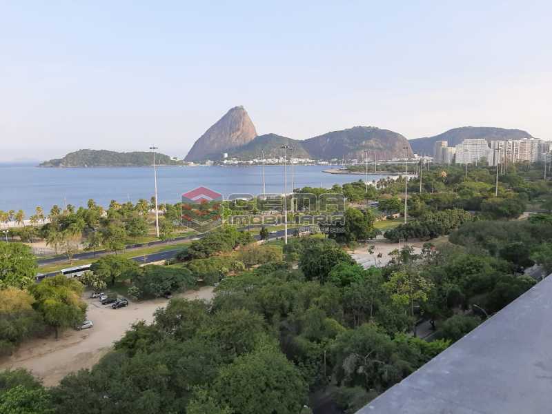 Conheça Vista do imóvel - Cobertura à venda Praia do Flamengo,Flamengo, Zona Sul RJ - R$ 5.500.000 - LACO40127 - 1 Vista - Cobertura à venda Praia do Flamengo,Flamengo, Zona Sul RJ - R$ 5.500.000 - LACO40127 - 1