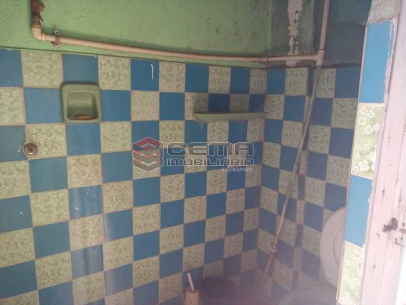 Conheça banheiro de serviço. do imóvel - VENDO CASA RUA PAIVA EM QUINTINO - OPORTUNIDADE!! - LACA30070 - 22 banheiro de serviço. - VENDO CASA RUA PAIVA EM QUINTINO - OPORTUNIDADE!! - LACA30070 - 22
