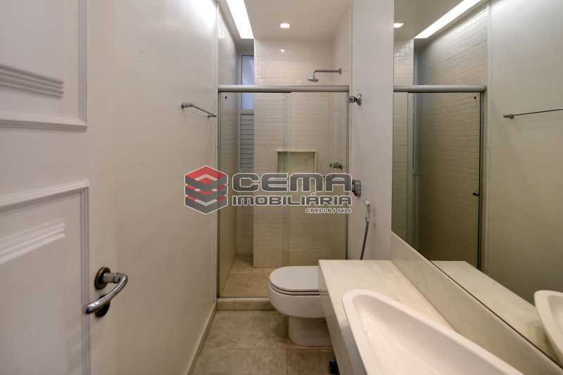 Conheça banheiro 1 do imóvel - Apartamento 2 quartos para alugar Ipanema, Zona Sul RJ - R$ 4.000 - LAAP24131 - 9 banheiro 1 - Apartamento 2 quartos para alugar Ipanema, Zona Sul RJ - R$ 4.000 - LAAP24131 - 9