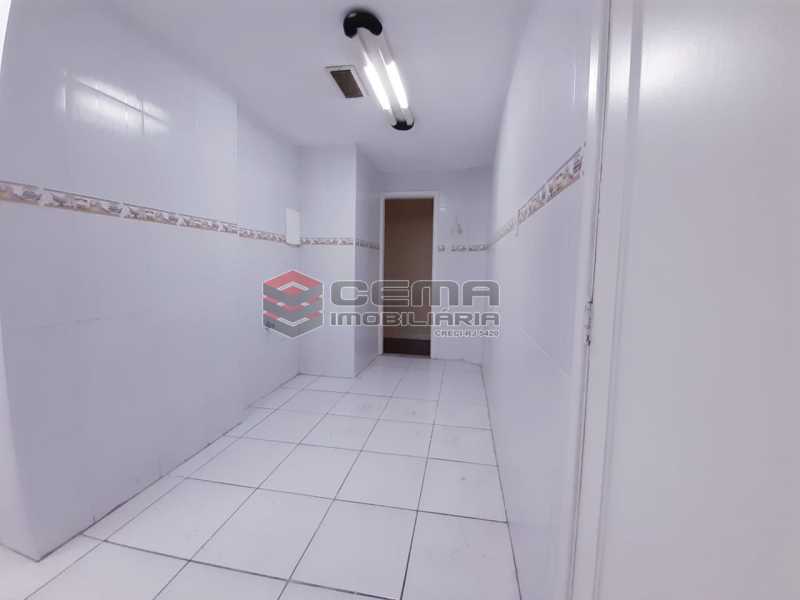 Conheça WhatsApp Image 2020-01-20 at 0 do imóvel - Apartamento 3 quartos para alugar Copacabana, Zona Sul RJ - R$ 2.800 - LAAP33631 - 16 WhatsApp Image 2020-01-20 at 0 - Apartamento 3 quartos para alugar Copacabana, Zona Sul RJ - R$ 2.800 - LAAP33631 - 16