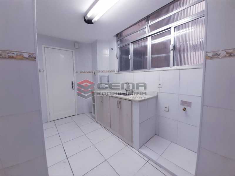Conheça WhatsApp Image 2020-01-20 at 0 do imóvel - Apartamento 3 quartos para alugar Copacabana, Zona Sul RJ - R$ 2.800 - LAAP33631 - 19 WhatsApp Image 2020-01-20 at 0 - Apartamento 3 quartos para alugar Copacabana, Zona Sul RJ - R$ 2.800 - LAAP33631 - 19