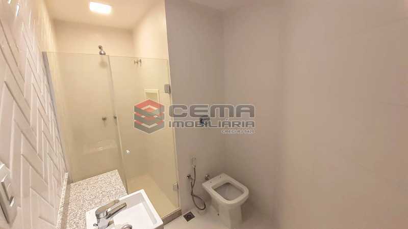 Conheça Banheiro Social do imóvel - Apartamento 3 quartos para alugar Copacabana, Zona Sul RJ - R$ 5.800 - LAAP33672 - 12 Banheiro Social - Apartamento 3 quartos para alugar Copacabana, Zona Sul RJ - R$ 5.800 - LAAP33672 - 12