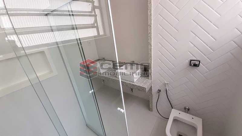 Conheça Banheiro SUíte do imóvel - Apartamento 3 quartos para alugar Copacabana, Zona Sul RJ - R$ 5.800 - LAAP33672 - 18 Banheiro SUíte - Apartamento 3 quartos para alugar Copacabana, Zona Sul RJ - R$ 5.800 - LAAP33672 - 18