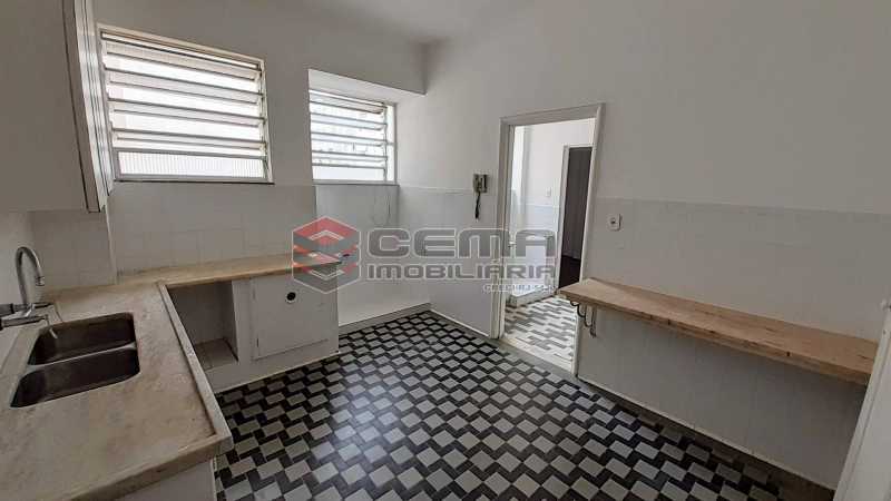 Conheça COzinha do imóvel - Apartamento 3 quartos para alugar Copacabana, Zona Sul RJ - R$ 5.800 - LAAP33672 - 19 COzinha - Apartamento 3 quartos para alugar Copacabana, Zona Sul RJ - R$ 5.800 - LAAP33672 - 19