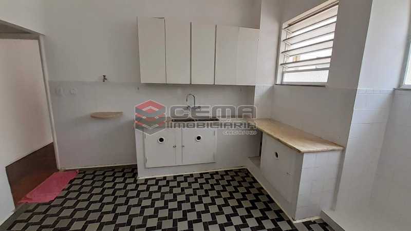 Conheça Cozinha do imóvel - Apartamento 3 quartos para alugar Copacabana, Zona Sul RJ - R$ 5.800 - LAAP33672 - 20 Cozinha - Apartamento 3 quartos para alugar Copacabana, Zona Sul RJ - R$ 5.800 - LAAP33672 - 20