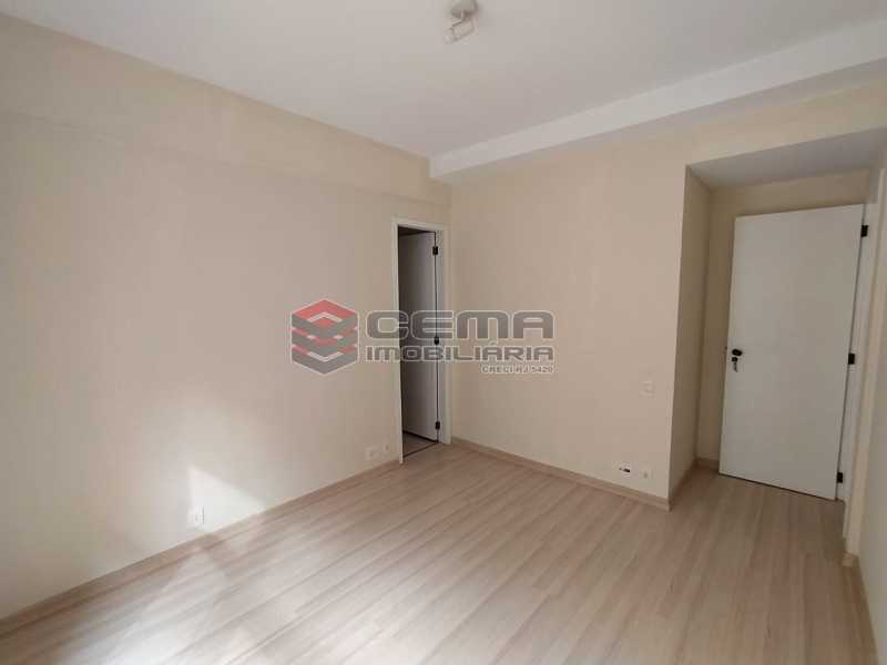 Conheça Suíte do imóvel - Apartamento 3 quartos para alugar Jardim Botânico, Zona Sul RJ - R$ 3.200 - LAAP33689 - 9 Suíte - Apartamento 3 quartos para alugar Jardim Botânico, Zona Sul RJ - R$ 3.200 - LAAP33689 - 9
