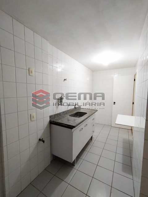 Conheça Cozinha 2 do imóvel - Apartamento 3 quartos para alugar Jardim Botânico, Zona Sul RJ - R$ 3.200 - LAAP33689 - 22 Cozinha 2 - Apartamento 3 quartos para alugar Jardim Botânico, Zona Sul RJ - R$ 3.200 - LAAP33689 - 22