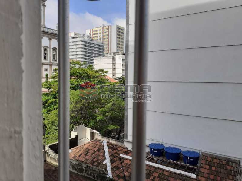 Conheça vista do imóvel - Kitnet/Conjugado 30m² à venda Catete, Zona Sul RJ - R$ 370.000 - LAKI10300 - 1 vista - Kitnet/Conjugado 30m² à venda Catete, Zona Sul RJ - R$ 370.000 - LAKI10300 - 1
