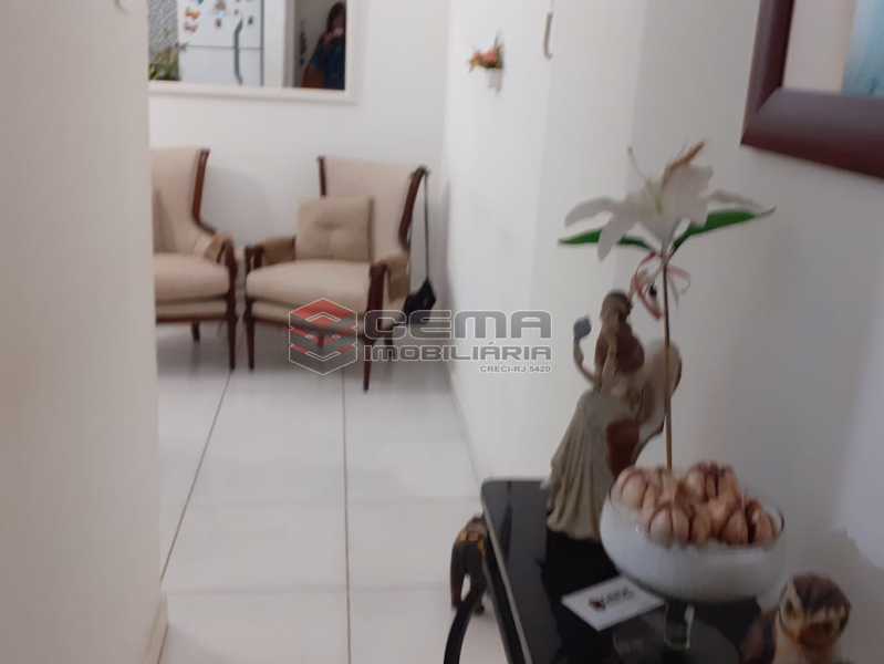 Conheça sala do imóvel - Kitnet/Conjugado 30m² à venda Catete, Zona Sul RJ - R$ 370.000 - LAKI10300 - 6 sala - Kitnet/Conjugado 30m² à venda Catete, Zona Sul RJ - R$ 370.000 - LAKI10300 - 6