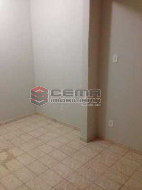 Conheça quarto do imóvel - Kitnet/Conjugado 30m² para alugar Botafogo, Zona Sul RJ - R$ 800 - LAKI10301 - 9 quarto - Kitnet/Conjugado 30m² para alugar Botafogo, Zona Sul RJ - R$ 800 - LAKI10301 - 9