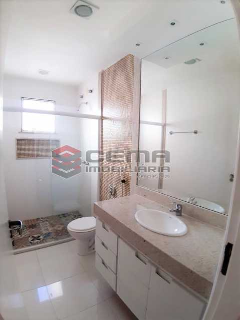 Conheça banheiro suite 1 do imóvel - Casa de Luxo Urca - LACA40107 - 9 banheiro suite 1 - Casa de Luxo Urca - LACA40107 - 9