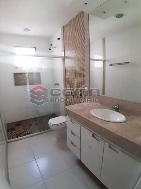 Conheça baheiro suite 2 do imóvel - Casa de Luxo Urca - LACA40107 - 12 baheiro suite 2 - Casa de Luxo Urca - LACA40107 - 12