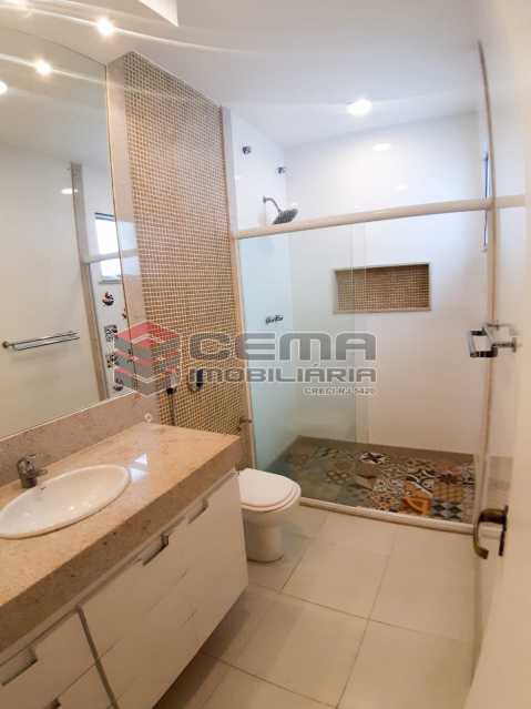Conheça banheiro suite 3 do imóvel - Casa de Luxo Urca - LACA40107 - 15 banheiro suite 3 - Casa de Luxo Urca - LACA40107 - 15