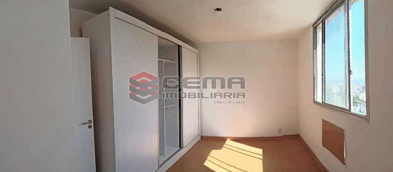 Conheça Quarto 1 do imóvel - Apartamento 3 quartos para alugar Laranjeiras, Zona Sul RJ - R$ 2.900 - LAAP33791 - 8 Quarto 1 - Apartamento 3 quartos para alugar Laranjeiras, Zona Sul RJ - R$ 2.900 - LAAP33791 - 8