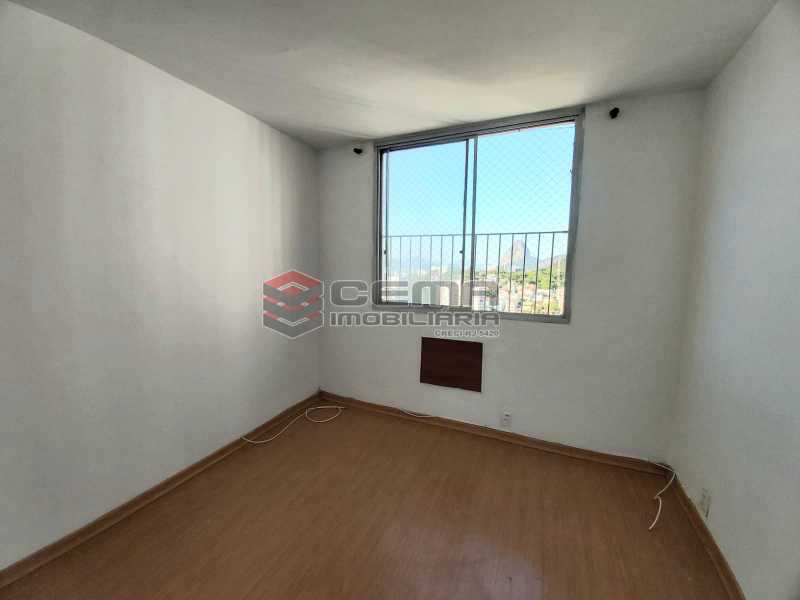 Conheça Quarto 2 do imóvel - Apartamento 3 quartos para alugar Laranjeiras, Zona Sul RJ - R$ 2.900 - LAAP33791 - 9 Quarto 2 - Apartamento 3 quartos para alugar Laranjeiras, Zona Sul RJ - R$ 2.900 - LAAP33791 - 9