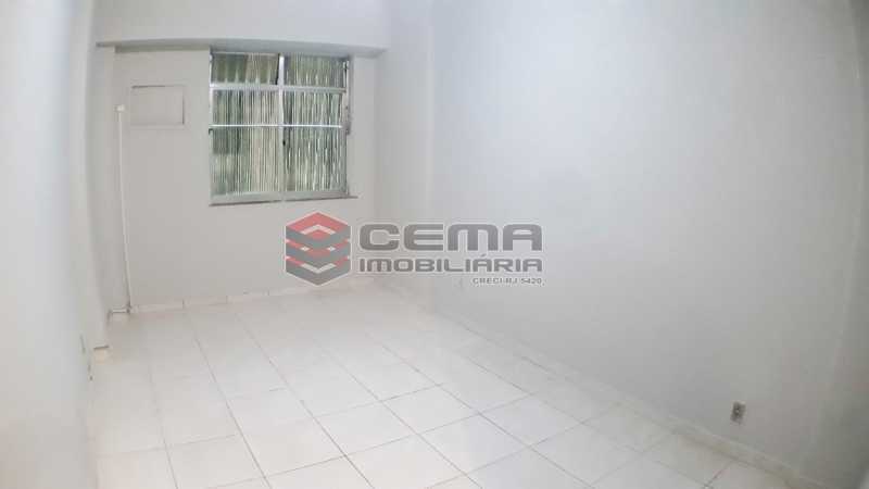 Conheça 20200520_142841 do imóvel - Kitnet/Conjugado 30m² para alugar Copacabana, Zona Sul RJ - R$ 900 - LAKI01298 - 1 20200520_142841 - Kitnet/Conjugado 30m² para alugar Copacabana, Zona Sul RJ - R$ 900 - LAKI01298 - 1