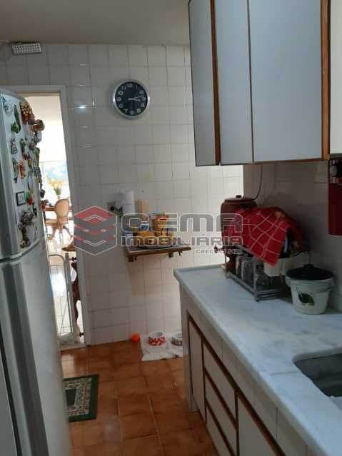 Conheça Cozinha do imóvel - 2 quartos(1suíte) com vaga em Laranjeiras - LAAP24541 - 19 Cozinha - 2 quartos(1suíte) com vaga em Laranjeiras - LAAP24541 - 19