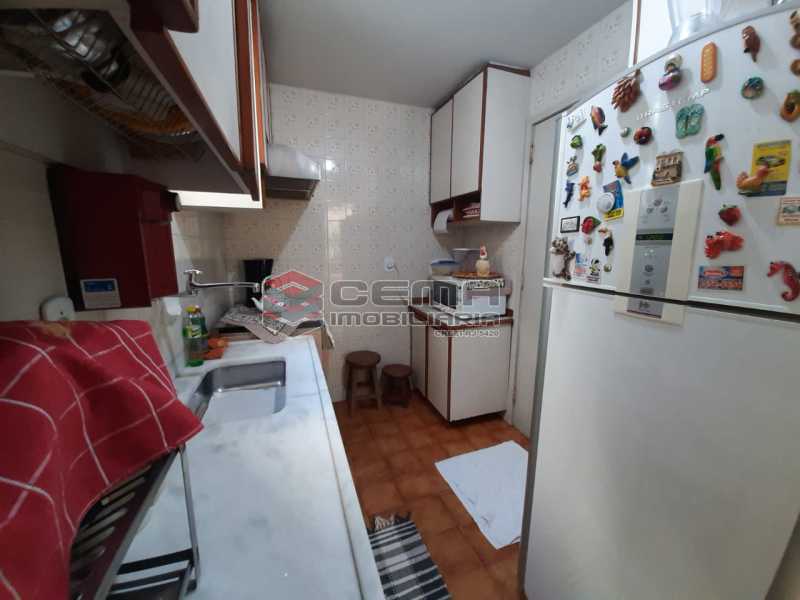 Conheça Cozinha do imóvel - 2 quartos(1suíte) com vaga em Laranjeiras - LAAP24541 - 18 Cozinha - 2 quartos(1suíte) com vaga em Laranjeiras - LAAP24541 - 18