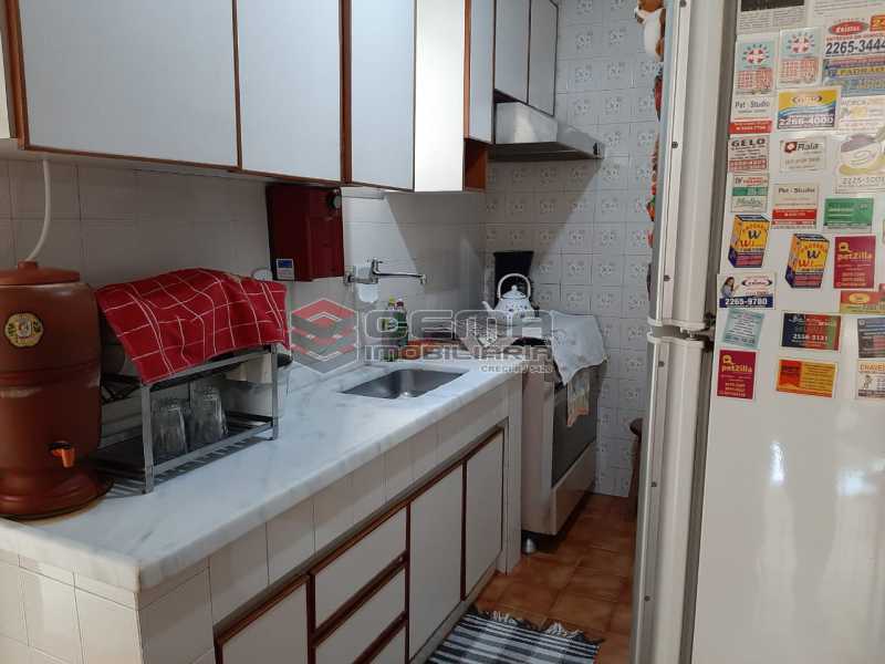 Conheça Cozinha do imóvel - 2 quartos(1suíte) com vaga em Laranjeiras - LAAP24541 - 20 Cozinha - 2 quartos(1suíte) com vaga em Laranjeiras - LAAP24541 - 20