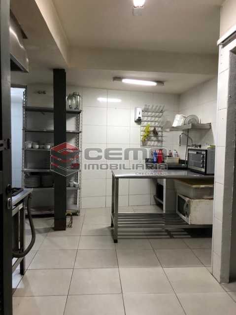 Conheça WhatsApp Image 2020-08-15 at 2 do imóvel - Casa à venda Rua das Laranjeiras,Laranjeiras, Zona Sul RJ - R$ 3.329.000 - LACA130001 - 7 WhatsApp Image 2020-08-15 at 2 - Casa à venda Rua das Laranjeiras,Laranjeiras, Zona Sul RJ - R$ 3.329.000 - LACA130001 - 7
