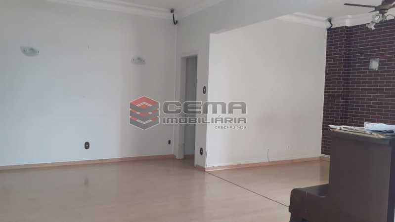 Conheça sala do imóvel - Apartamento à venda Avenida Rui Barbosa,Flamengo, Zona Sul RJ - R$ 950.000 - LAAP33931 - 8 sala - Apartamento à venda Avenida Rui Barbosa,Flamengo, Zona Sul RJ - R$ 950.000 - LAAP33931 - 8