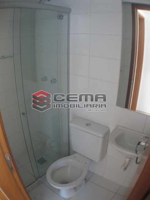 Conheça banheiro social do imóvel - Apartamento 2 quartos para alugar Botafogo, Zona Sul RJ - R$ 3.800 - LAAP24645 - 5 banheiro social - Apartamento 2 quartos para alugar Botafogo, Zona Sul RJ - R$ 3.800 - LAAP24645 - 5