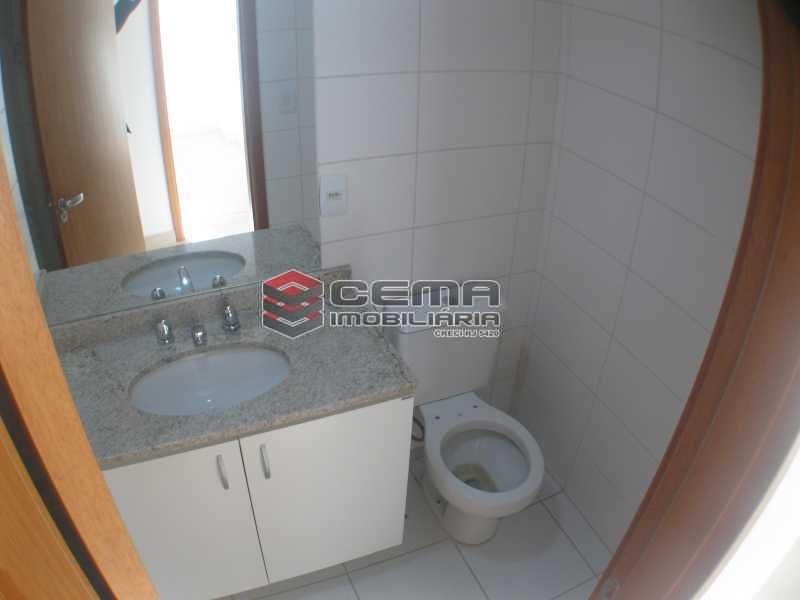 Conheça banheiro social do imóvel - Apartamento 2 quartos para alugar Botafogo, Zona Sul RJ - R$ 3.650 - LAAP24647 - 10 banheiro social - Apartamento 2 quartos para alugar Botafogo, Zona Sul RJ - R$ 3.650 - LAAP24647 - 10