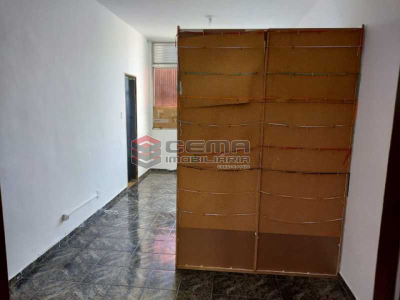 Conheça 2 do imóvel - Kitnet/Conjugado 27m² à venda Rua das Laranjeiras,Laranjeiras, Zona Sul RJ - R$ 235.000 - LAKI10317 - 3 2 - Kitnet/Conjugado 27m² à venda Rua das Laranjeiras,Laranjeiras, Zona Sul RJ - R$ 235.000 - LAKI10317 - 3