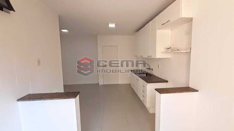 Conheça Cozinha + Área de serviço do imóvel - Cobertura 4 quartos para alugar Leblon, Zona Sul RJ - R$ 12.000 - LACO40147 - 17 Cozinha + Área de serviço - Cobertura 4 quartos para alugar Leblon, Zona Sul RJ - R$ 12.000 - LACO40147 - 17