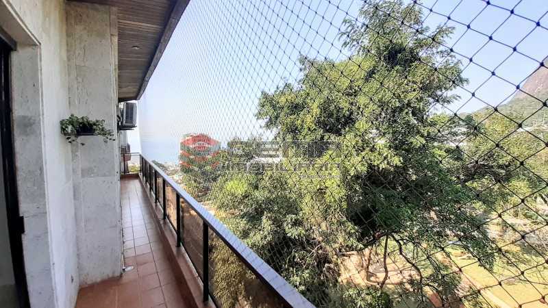 Conheça Varanda do imóvel - Cobertura 4 quartos para alugar Leblon, Zona Sul RJ - R$ 12.000 - LACO40147 - 30 Varanda - Cobertura 4 quartos para alugar Leblon, Zona Sul RJ - R$ 12.000 - LACO40147 - 30