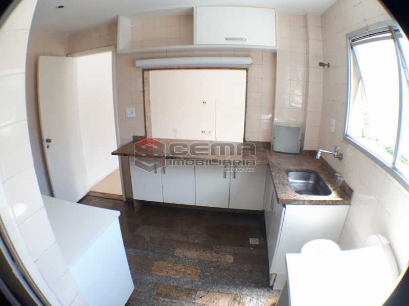 Conheça cozinha do imóvel - Apartamento 2 quartos para alugar Botafogo, Zona Sul RJ - R$ 2.800 - LAAP24689 - 17 cozinha - Apartamento 2 quartos para alugar Botafogo, Zona Sul RJ - R$ 2.800 - LAAP24689 - 17