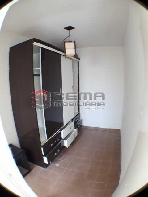 Conheça quarto de serviço do imóvel - Apartamento 2 quartos para alugar Botafogo, Zona Sul RJ - R$ 2.800 - LAAP24689 - 21 quarto de serviço - Apartamento 2 quartos para alugar Botafogo, Zona Sul RJ - R$ 2.800 - LAAP24689 - 21