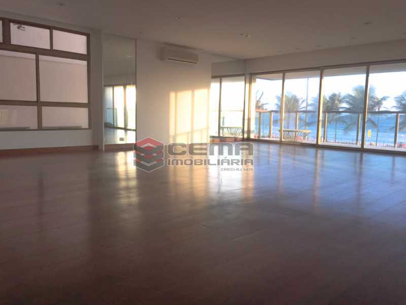 Conheça IMG-20200925-WA0013 do imóvel - Apartamento de alto padrão para alugar com 4 quartos sendo 3 suites e 2 VAGAS na garagem em Ipanema, Zona Sul, Rio de Janeiro, RJ. 300m - LAAP40876 - 5 IMG-20200925-WA0013 - Apartamento de alto padrão para alugar com 4 quartos sendo 3 suites e 2 VAGAS na garagem em Ipanema, Zona Sul, Rio de Janeiro, RJ. 300m - LAAP40876 - 5
