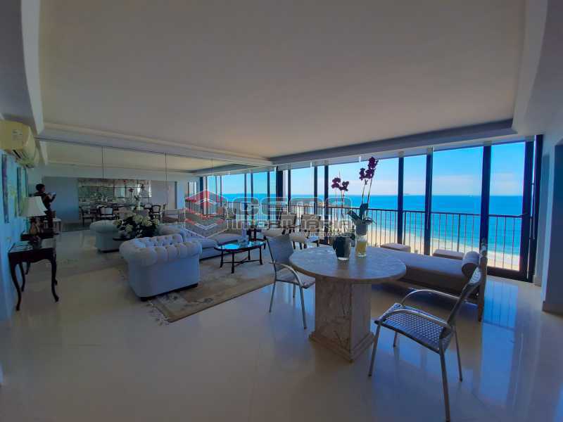 Conheça 20201020_090549 do imóvel - Apartamento para alugar com 3 suites e 3 vagas na garagem em Ipanema, Zona Sul, Rio de Janeiro, RJ. 250m - LAAP34062 - 1 20201020_090549 - Apartamento para alugar com 3 suites e 3 vagas na garagem em Ipanema, Zona Sul, Rio de Janeiro, RJ. 250m - LAAP34062 - 1