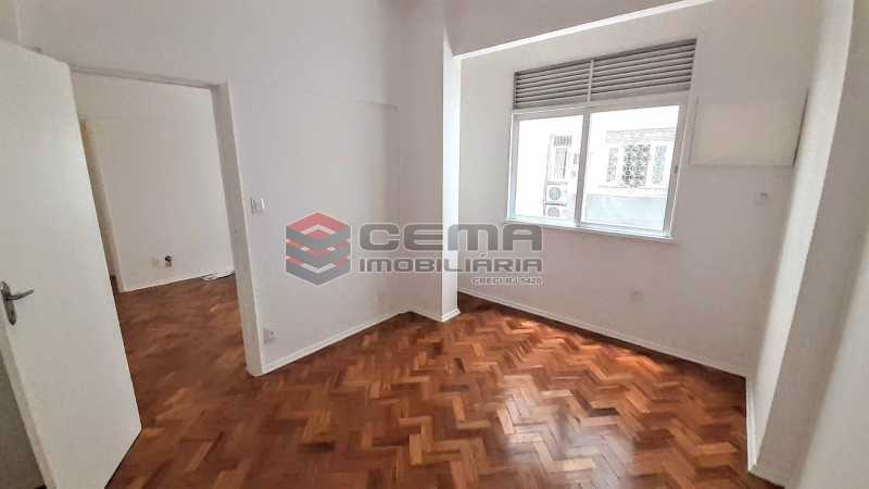 Conheça Quarto 1 do imóvel - Apartamento 2 quartos para alugar Copacabana, Zona Sul RJ - R$ 1.800 - LAAP24771 - 5 Quarto 1 - Apartamento 2 quartos para alugar Copacabana, Zona Sul RJ - R$ 1.800 - LAAP24771 - 5