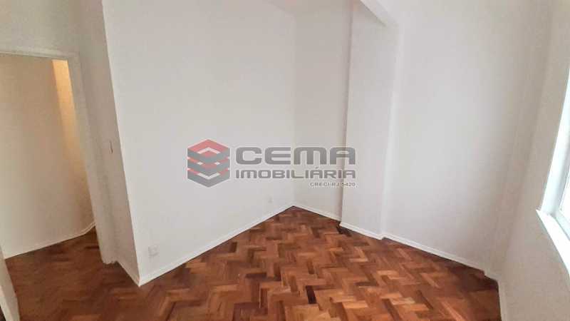 Conheça Quarto 2 do imóvel - Apartamento 2 quartos para alugar Copacabana, Zona Sul RJ - R$ 1.800 - LAAP24771 - 7 Quarto 2 - Apartamento 2 quartos para alugar Copacabana, Zona Sul RJ - R$ 1.800 - LAAP24771 - 7