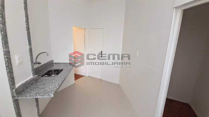 Conheça Cozinha do imóvel - Apartamento 2 quartos para alugar Copacabana, Zona Sul RJ - R$ 1.800 - LAAP24771 - 11 Cozinha - Apartamento 2 quartos para alugar Copacabana, Zona Sul RJ - R$ 1.800 - LAAP24771 - 11