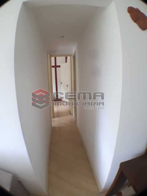 Conheça circulação do imóvel - Apartamento 2 quartos para alugar Laranjeiras, Zona Sul RJ - R$ 2.000 - LAAP24778 - 7 circulação - Apartamento 2 quartos para alugar Laranjeiras, Zona Sul RJ - R$ 2.000 - LAAP24778 - 7