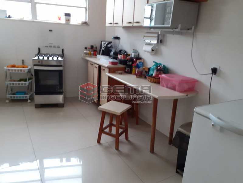 Conheça cozinha do imóvel - Cobertura à venda Rua Senador Vergueiro,Flamengo, Zona Sul RJ - R$ 1.550.000 - LACO30283 - 24 cozinha - Cobertura à venda Rua Senador Vergueiro,Flamengo, Zona Sul RJ - R$ 1.550.000 - LACO30283 - 24