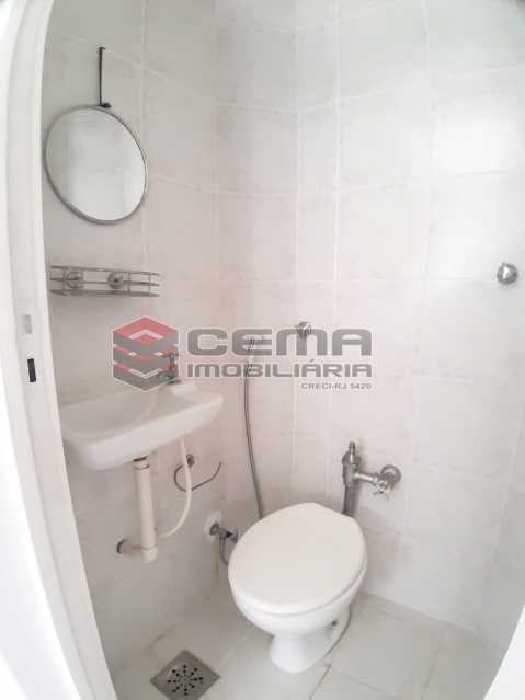 Conheça banheiro de serviço do imóvel - três quarto com vaga na região da General Glicério - LAAP34091 - 21 banheiro de serviço - três quarto com vaga na região da General Glicério - LAAP34091 - 21