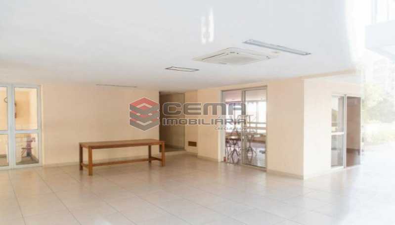 Conheça 20201119_184536 do imóvel - Apartamento para alugar com 1 quarto e 1 vaga na garagem em Cosme Velho, Zona Sul Rio de Janeiro RJ. 77m2 - LAAP12722 - 21 20201119_184536 - Apartamento para alugar com 1 quarto e 1 vaga na garagem em Cosme Velho, Zona Sul Rio de Janeiro RJ. 77m2 - LAAP12722 - 21