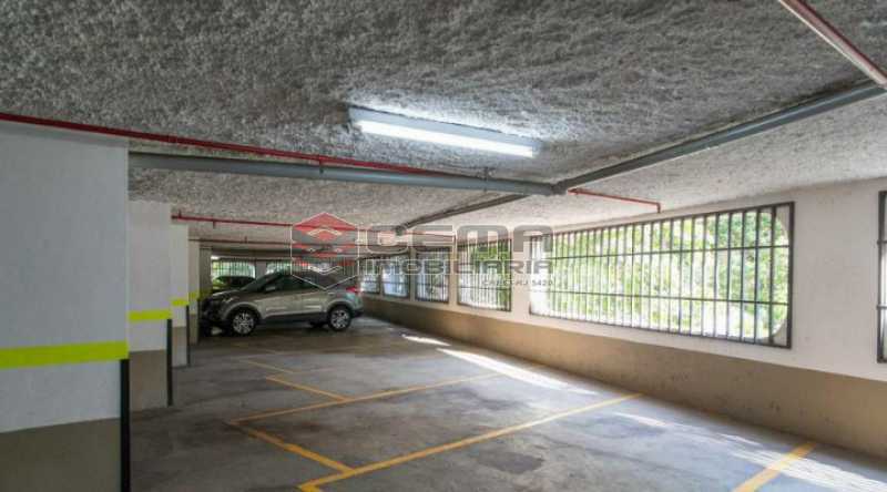 Conheça 20201119_212423 do imóvel - Apartamento para alugar com 1 quarto e 1 vaga na garagem em Cosme Velho, Zona Sul Rio de Janeiro RJ. 77m2 - LAAP12722 - 24 20201119_212423 - Apartamento para alugar com 1 quarto e 1 vaga na garagem em Cosme Velho, Zona Sul Rio de Janeiro RJ. 77m2 - LAAP12722 - 24